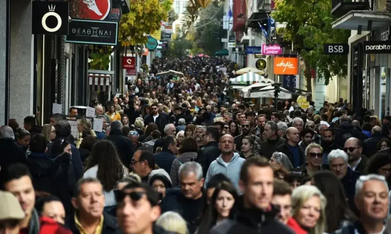 Κάπα Research: Οι μισοί Έλληνες νιώθουν ότι απειλούνται επαγγελματικά από το AI – Το σούπερ μάρκετ η χειρότερη «πληγή» της ακρίβειας