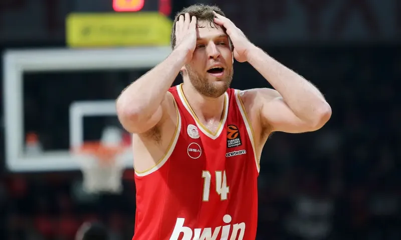Φενέρμπαχτσε - Ολυμπιακός 88-80: Πάλεψε σα θηρίο ο Ολυμπιακός αλλά λύγισε από τις απουσίες