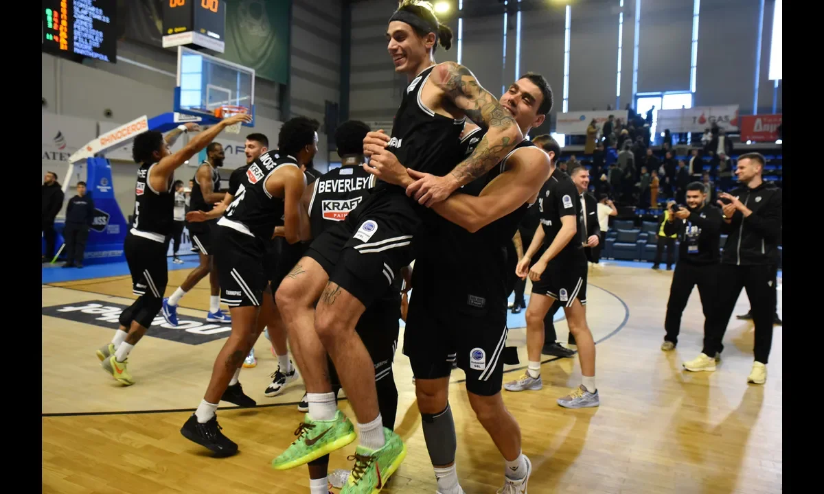 Μπιλμπάο - ΠΑΟΚ αναμέτρηση FIBA Europe Cup με ένταση ρυθμό μάχες στη ρακέτα κρίσιμες κατοχές και στόχο τη νίκη μέχρι τέλους.