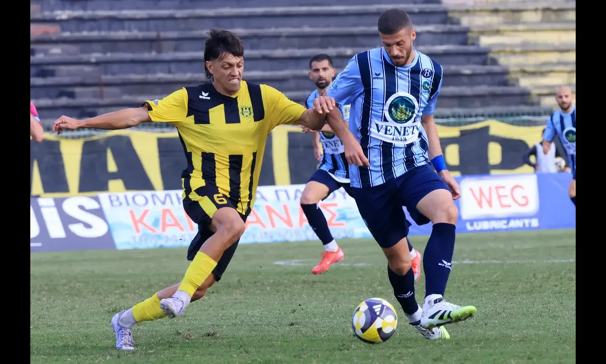 Ηρακλής - Αναγέννηση Καρδίτσας στη Super League 2, με έδρα, ένταση και μονομαχίες να παίζουν καθοριστικό ρόλο στην εξέλιξη.