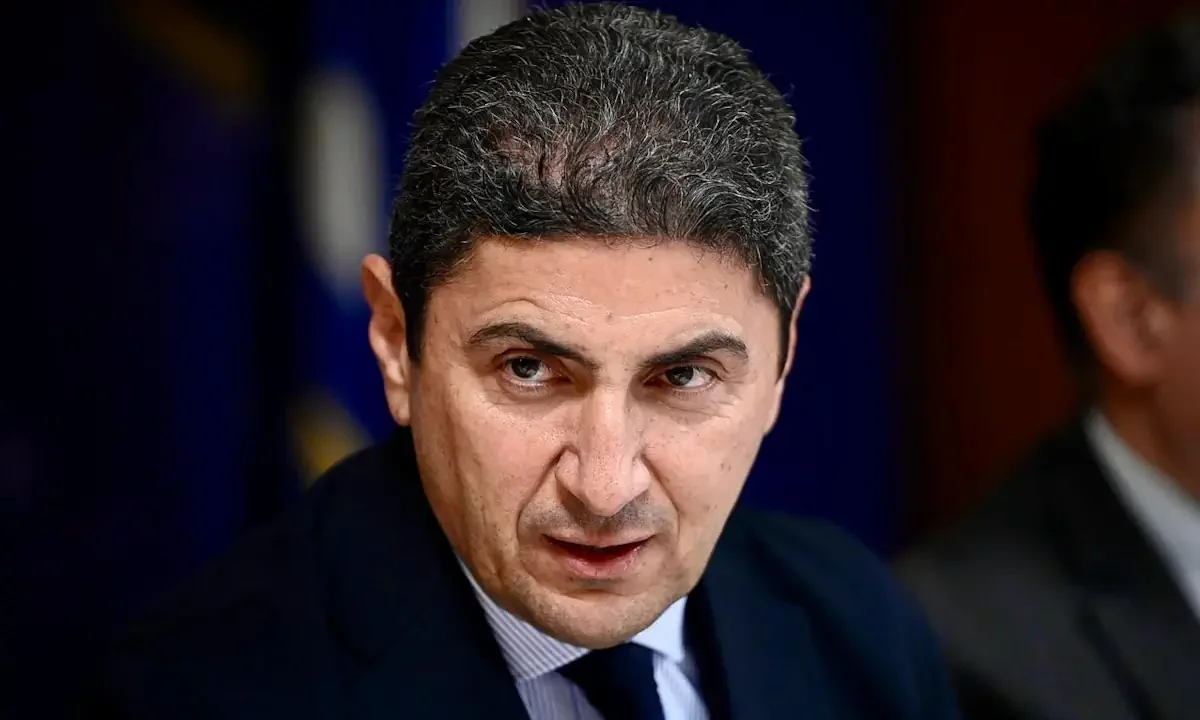 ΟΠΕΚΕΠΕ: Έγινε και αυτό στη χώρα των «Φραπέδων» - Στην Ευρώπη φιγουράρει σε δικογραφίες και στην Ελλάδα ανταμείβεται με θέσεις ο Λ.Αυγενάκης.