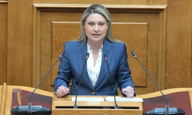 Η βουλευτής ΝΔ Χ.Αλεξοπούλου έκανε την πιο άθλια δήλωση του 2026 ως τώρα: «Το τζάμπα πέθανε για τα φθηνά ενοίκια – Δεν θα σας πάρουμε και ζακετούλα»