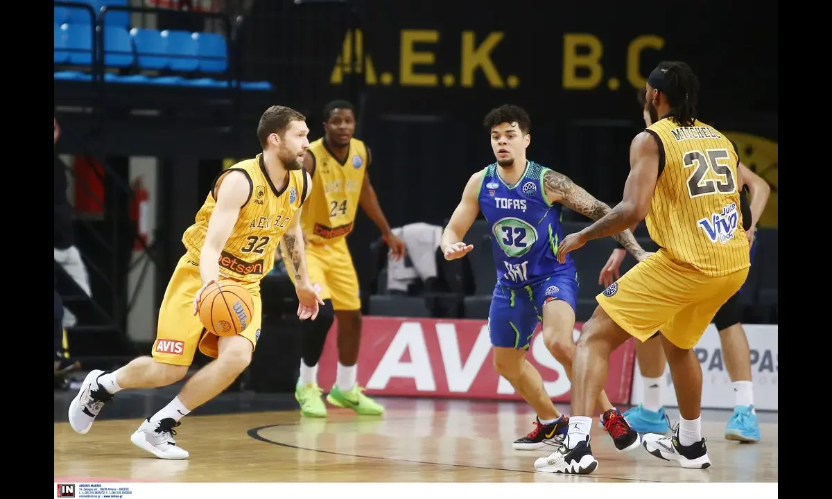 Τόφας - ΑΕΚ με φόντο BCL, η ένταση, το τρανζίσιον και οι λεπτομέρειες στα κρίσιμα σημεία μπορούν να κρίνουν το αποτέλεσμα.