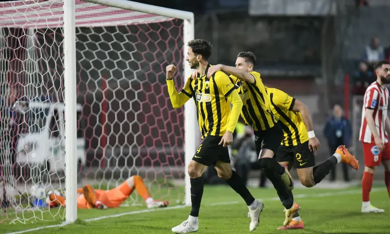 Πανσερραϊκός – ΑΕΚ 0-4: «Ντόρτια» και κορυφή η Ένωση! On fire o Βάργκα!