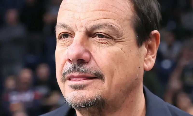 Ο Εργκίν Άταμαν έχασε τη μητέρα του Γκιουλτέν και περνά δύσκολες ώρες