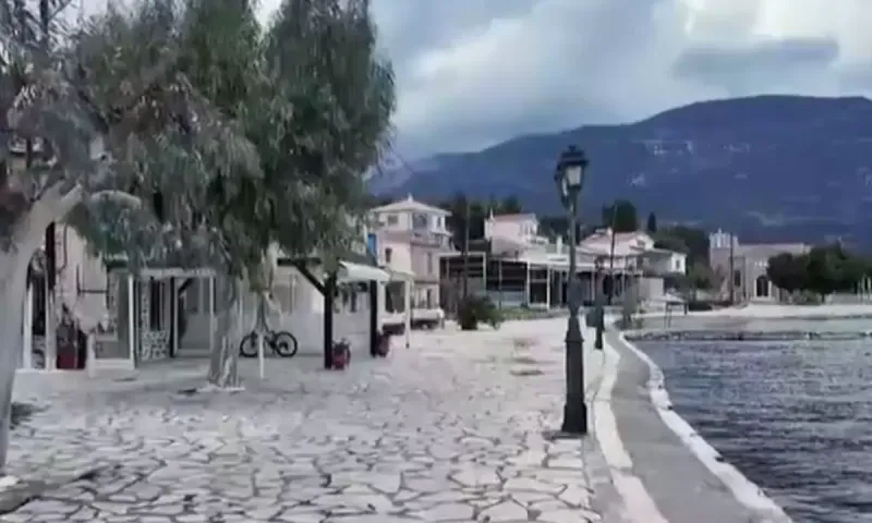 Τριζόνια : που βρίσκεται το νησί που παραλίγο να αγοράσει ο Ωνάσης. Πως θα πάτε εκεί απο Αθήνα και απο Θεσσαλονίκη