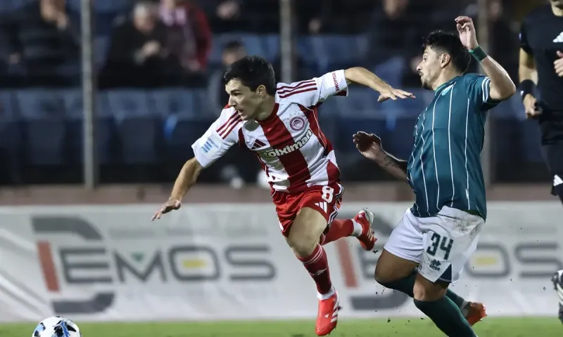 Λεβαδειακός - Ολυμπιακός 0-0: Δεν τον κέρδιζε ούτε με... εννιά - Δεν πάει πουθενά με Λεβερκούζεν έτσι ο Ολυμπιακός