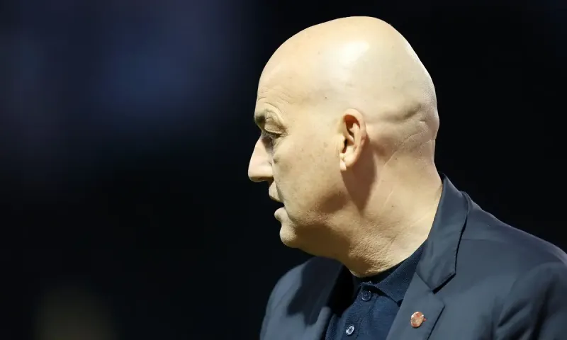 Σαρώνει τα ταλέντα του Ερυθρού Αστέρα και της Παρτιζάν ο Ολυμπιακός - Παικταράδες