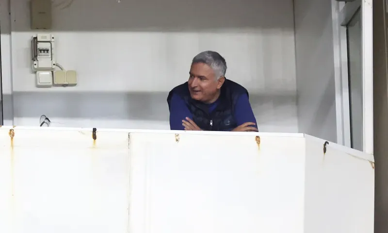 Tα είπε όλα ο Σπανός - «Κοκκίνησαν» και τα ντουλάπια στα αποδυτήρια μετά το 2-2!