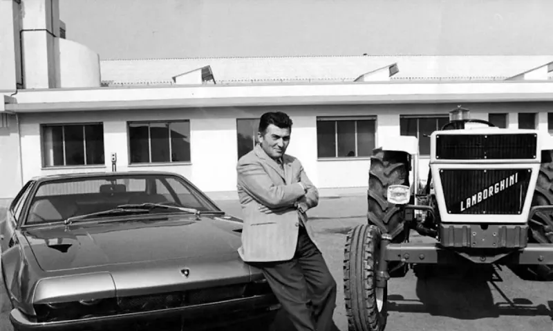 Ηταν αγρότης, έγινε εκατομμυριούχος με τρακτέρ και μετά έφτιαξε τα πιο ακραία supercars