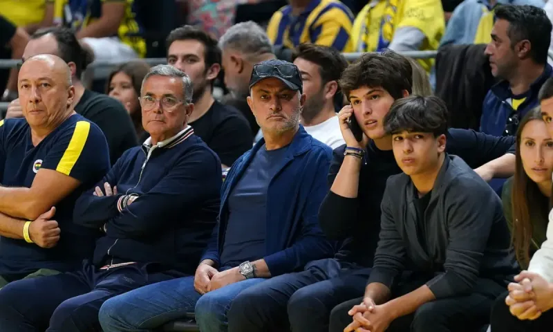 Ο Μουρίνιο δήλωσε ότι φεύγει αν γίνει αυτό