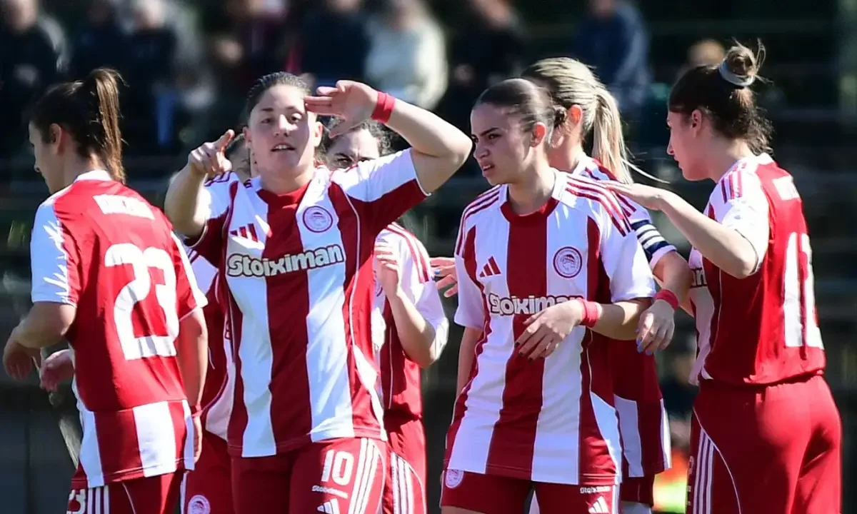 Ολυμπιακός Γυναικών: Το 11 στα 11 με 5-0