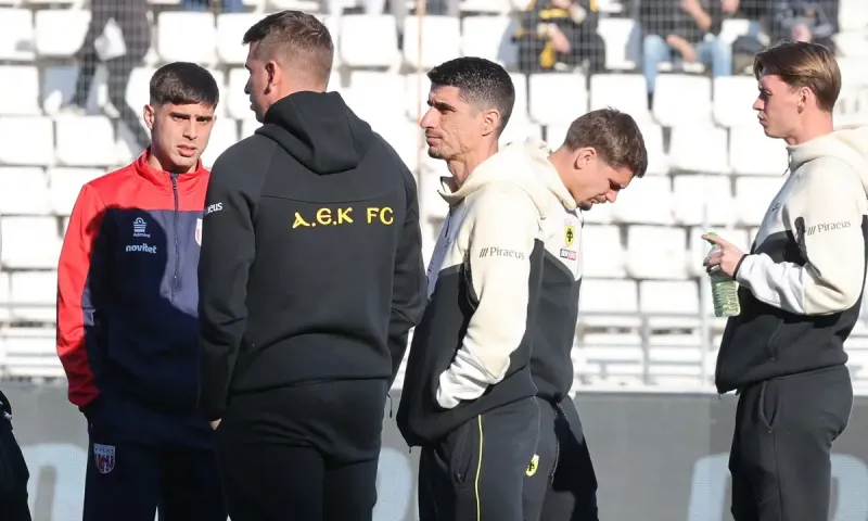 Βόλος - ΑΕΚ: Με σούπερ εκπλήξεις στην εντέκαδα ο Νίκολιτς
