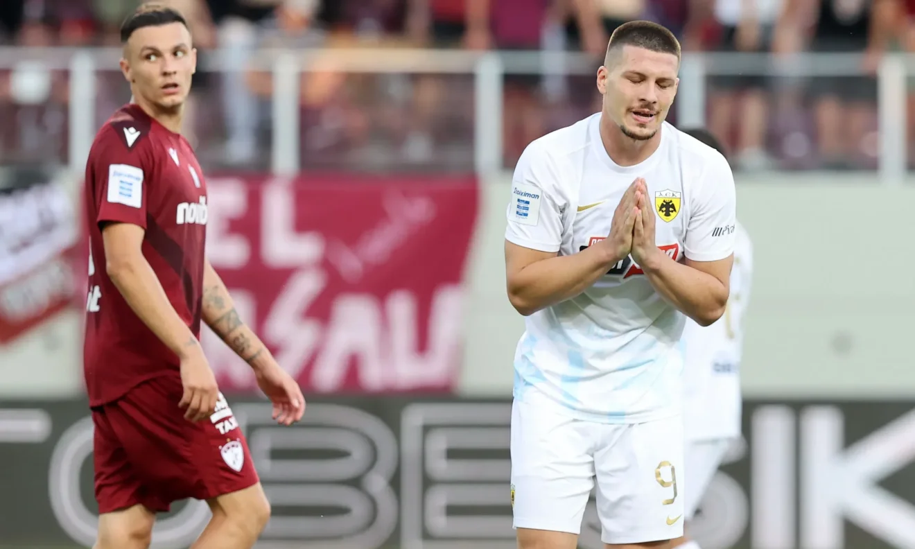 AEK AEL NOVIBET KANALI PODOSFAIRO