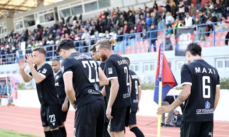 Καλαμάτα η μεγάλη επιστροφή - Νίκησε 0-1 τον Πανιώνιο στη Νέα Σμύρνη και επέστρεψε στη Super League 1 μετά από 26 χρόνια