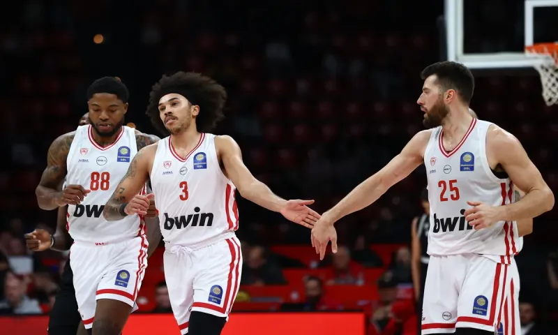 Ολυμπιακός – ΠΑΟΚ 100-73: Τόσο όσο και 100άρα πριν τη Παρί και τη Μονακό