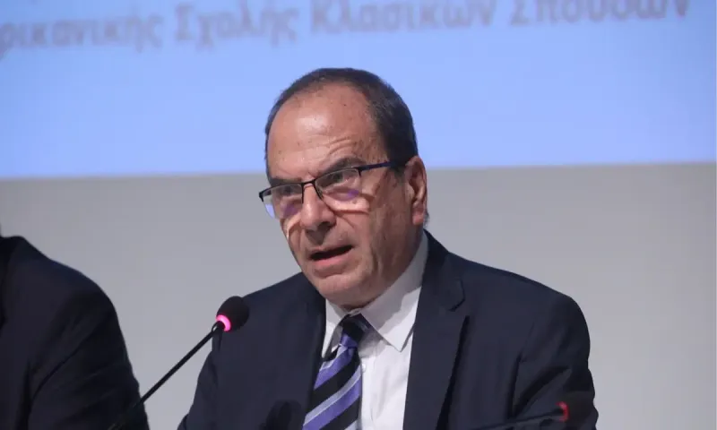 Kαρφιά Ράμμου για το Alitheia Forum: «Η εξουσία δεν μπορεί να ορίζει τι είναι αληθές και τι δεν είναι»