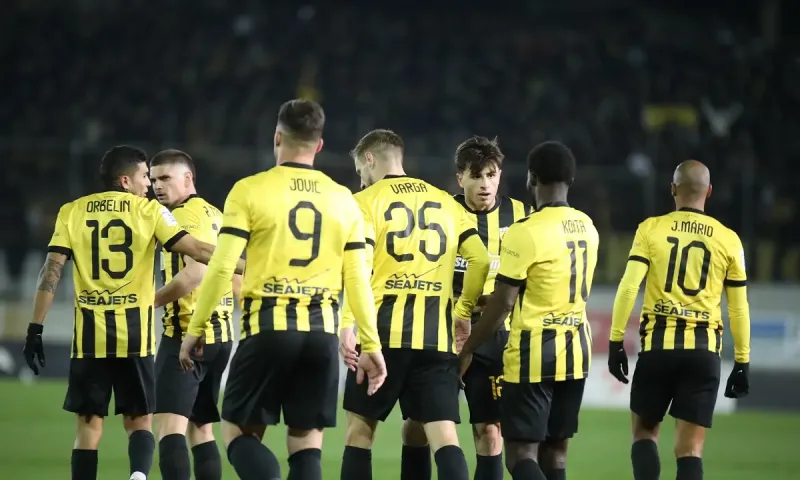 Η 11άδα της ΑΕΚ με την Τσέλιε