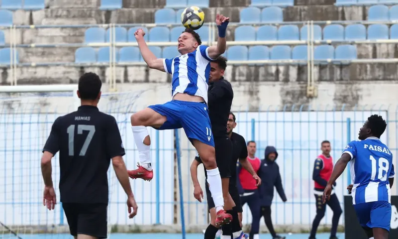 Super League 2: Nίκη παραμονής η Ελλάς Σύρου, «χ»αμένη ευκαιρία για Athens Kallithea