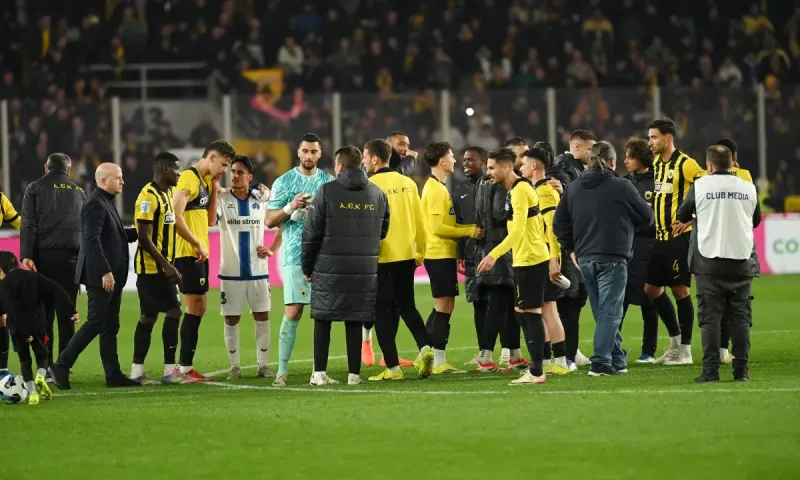 Super League: Τέλος η κανονική διάρκεια – Οι ημερομηνίες των playoffs