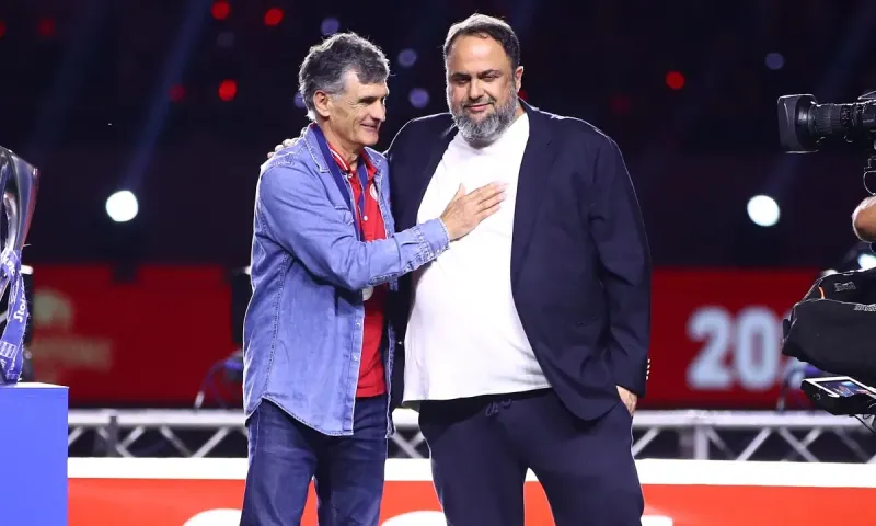 Ολυμπιακός : Γι' αυτό συναντήθηκαν Μαρινάκης και Μεντιλίμπαρ