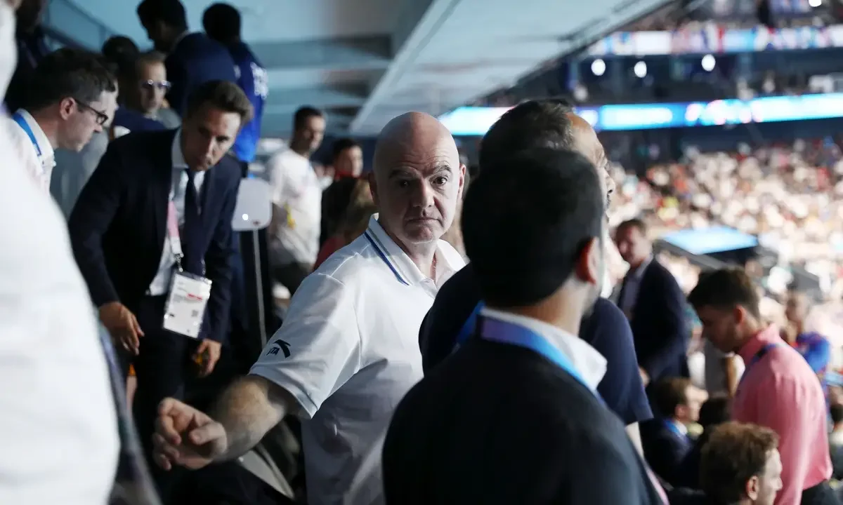 Ιράν, Τζιάνι Ινφαντίνο, FIFA, Μουντιάλ