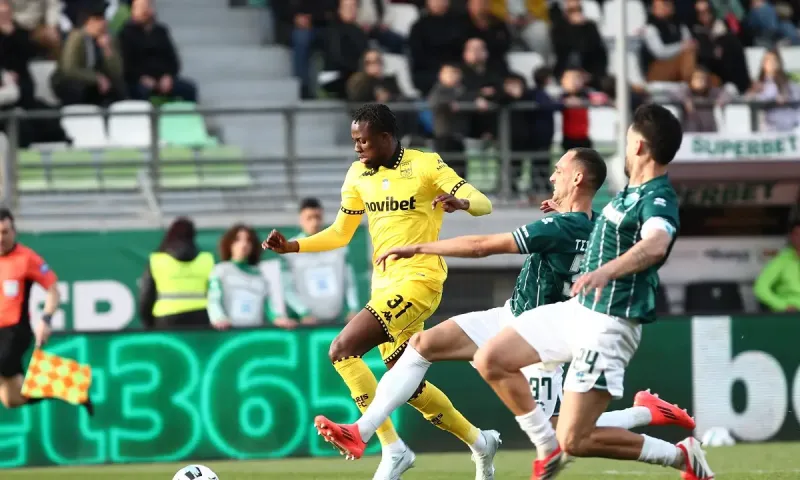 Λεβαδειακός - Άρης 1-1: Κράτησε την απόσταση ο Λεβαδειακός, σταμάτησαν τα δοκάρια τον Άρη, είχε τρία