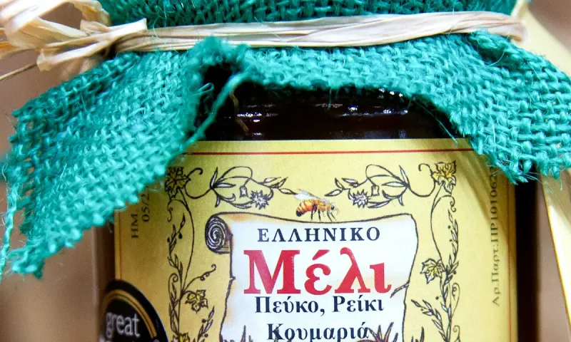 Γιατί το μέλι είναι νηστίσιμο αλλά οι vegan δεν το τρώνε