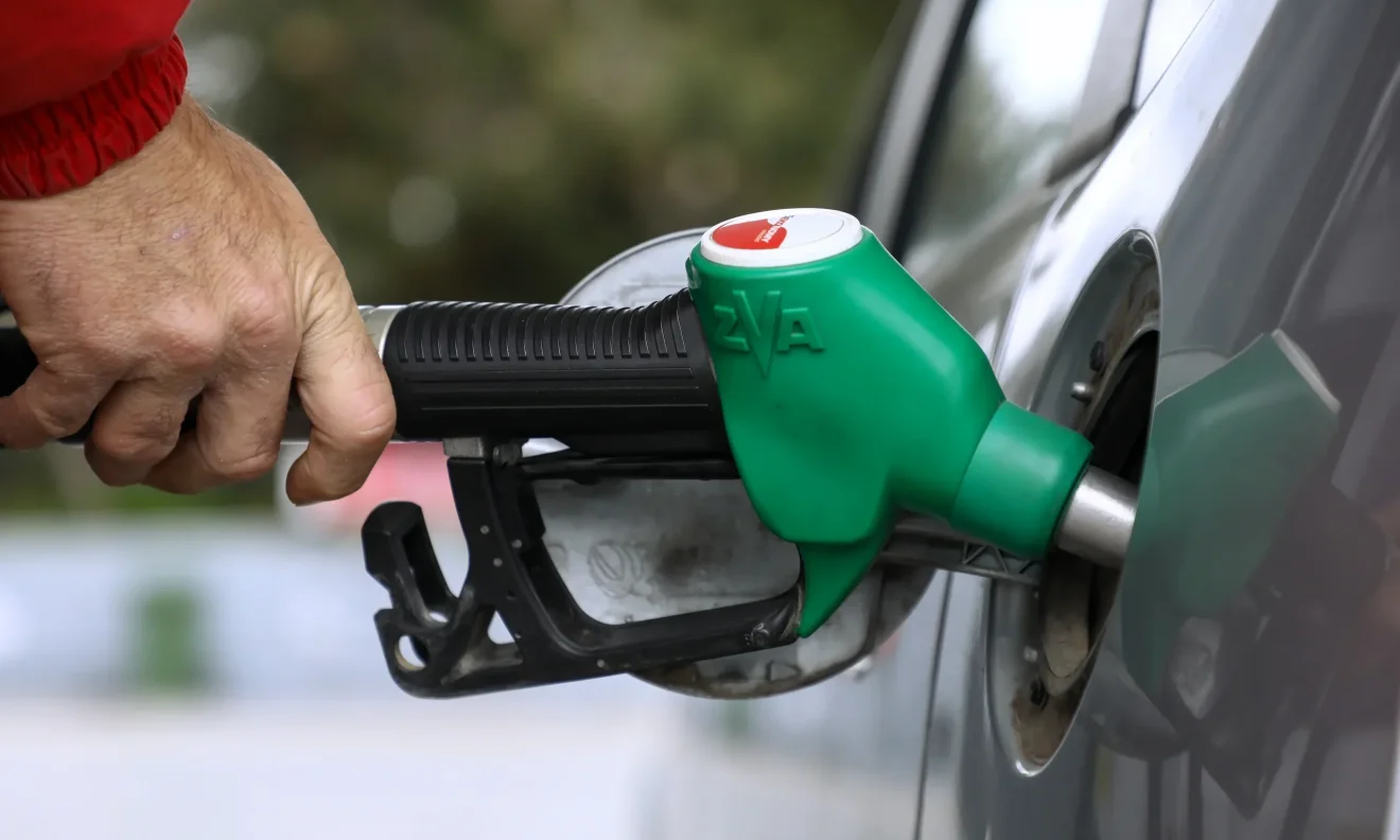 times kausimon ptosi timon benzini diesel