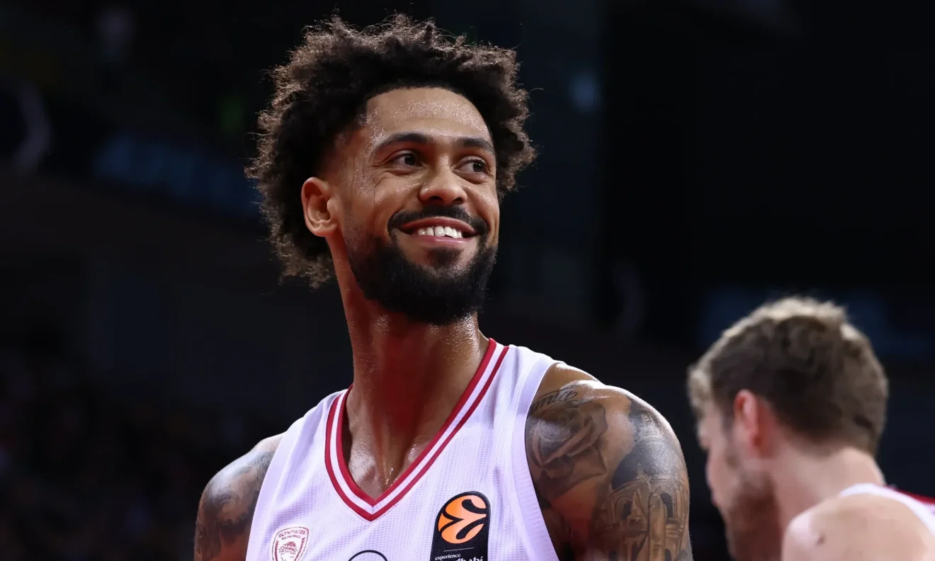 olimpiakos bc tayler dorsey euroleague sasa venzekof ananeosi symvolaioy
