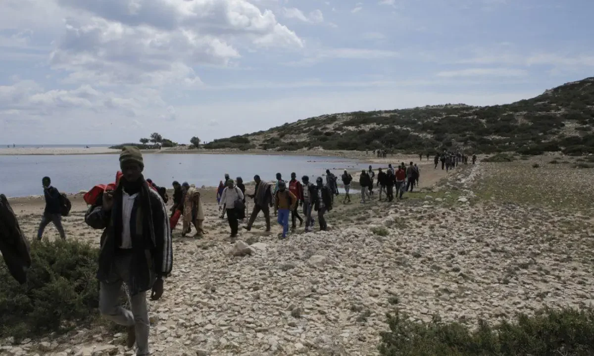Μεταναστευτικό: Μέσα σε μόλις ένα 24ωρο περισυνελέγησαν 150 λαθρομετανάστες - Αυξάνονται οι ροές από τα νότια όσο λιγοστεύουν από το Αιγαίο.