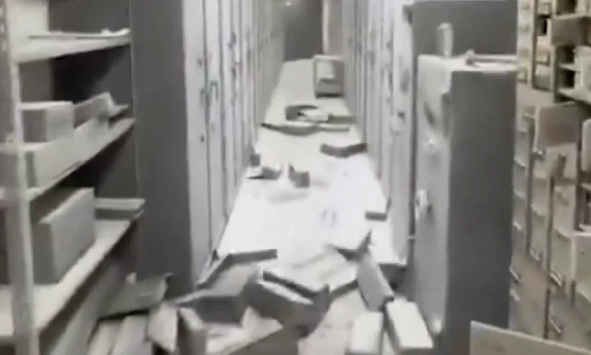 casa de papel Νάπολη