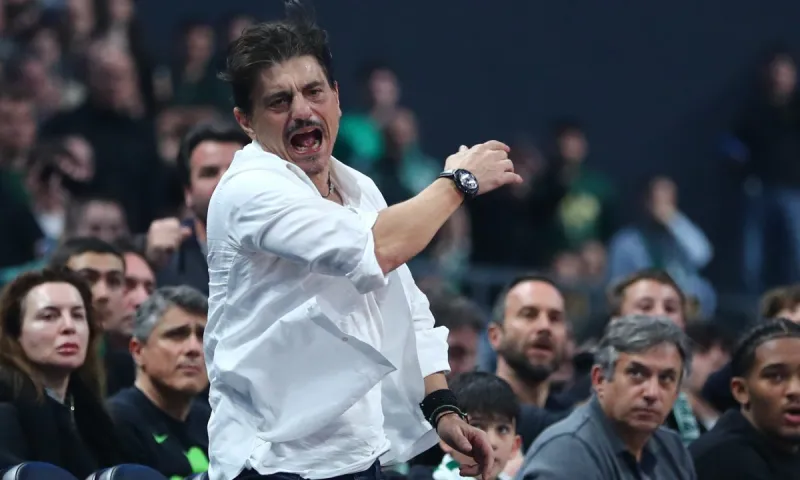 Γιαννακόπουλος: «Θέλω τον Ολυμπιακό στα playoffs!» – Η εξήγηση