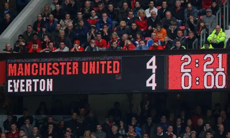 Σαν σήμερα: Το 4-4 που στοίχισε τίτλο στη Manchester United (vid)