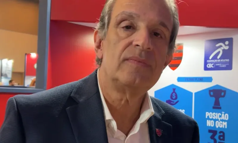 Ο Πρόεδρος της Φλαμένγκο κατά του τεχνητού χλοοτάπητα στη Βραζιλία