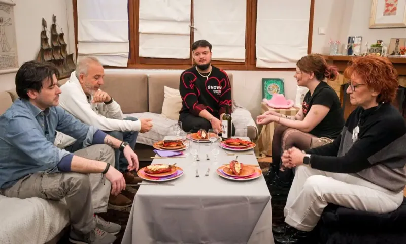 Κάτι ψήνεται: Εντάσεις και γεύσεις στην Αθήνα αυτή την εβδομάδα