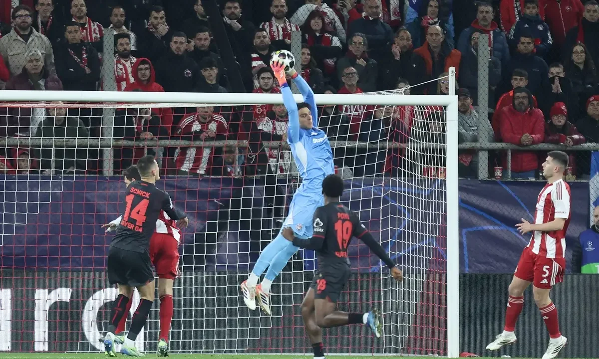 konstantis tzolakis, olympiacos, arsenal