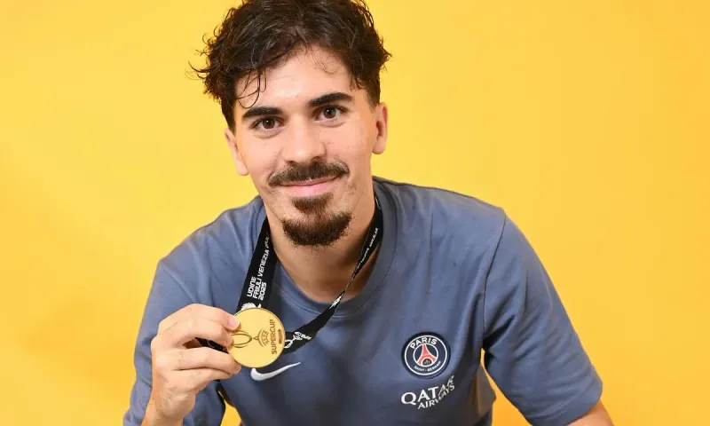 Ο Vitinha είπε ότι μετά το PSG Bayern το πιο σημαντικό είναι ύπνος φαγητό και καθημερινή ξεκούραση