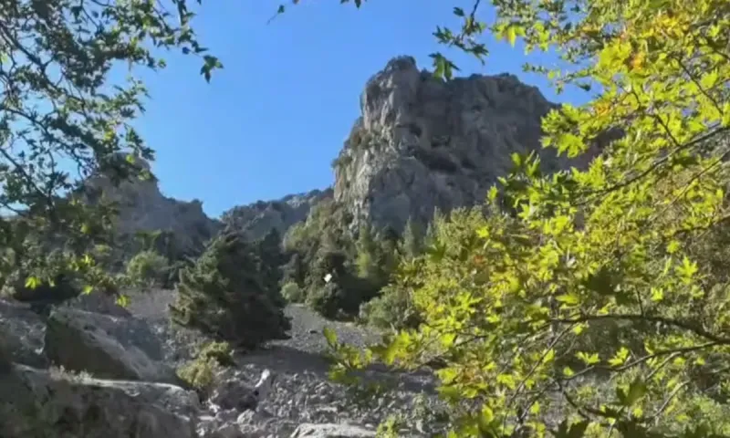 Το φαράγγι της Αγάλης που θέλει προσοχή γιατί ένα λάθος μονοπάτι μπορεί να γίνει παγίδα (video)