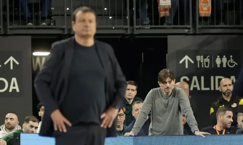 Απάντηση Γιαννακόπουλου στην EuroLeague: «Ποιος θα μου φέρει την κούπα στο Σούνιο;»