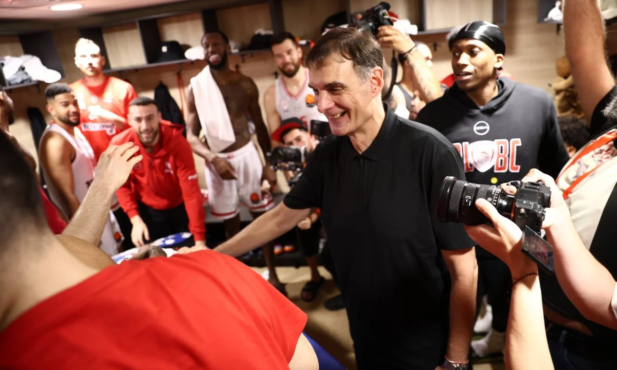 Ο Ολυμπιακός προκρίθηκε στο Final Four της EuroLeague με 3-0 επί της Μονακό και ετοιμάζεται για τη μάχη στην Αθήνα.