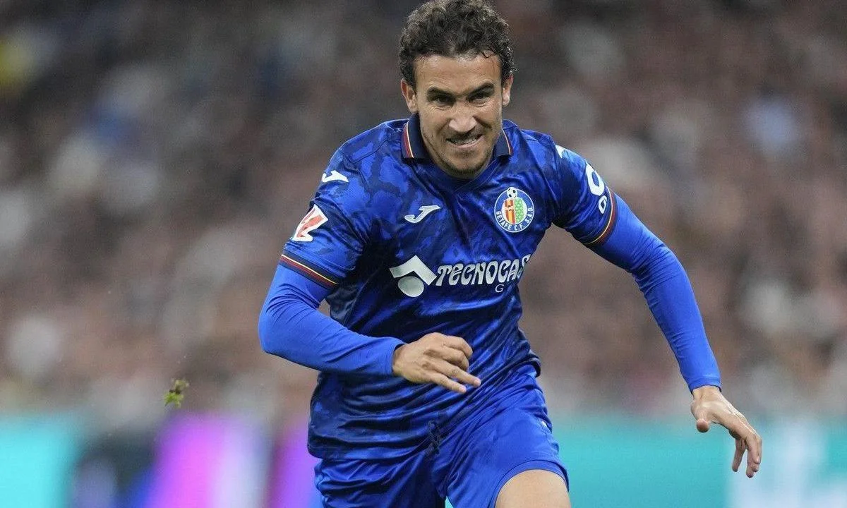 luis milla, olympiacos