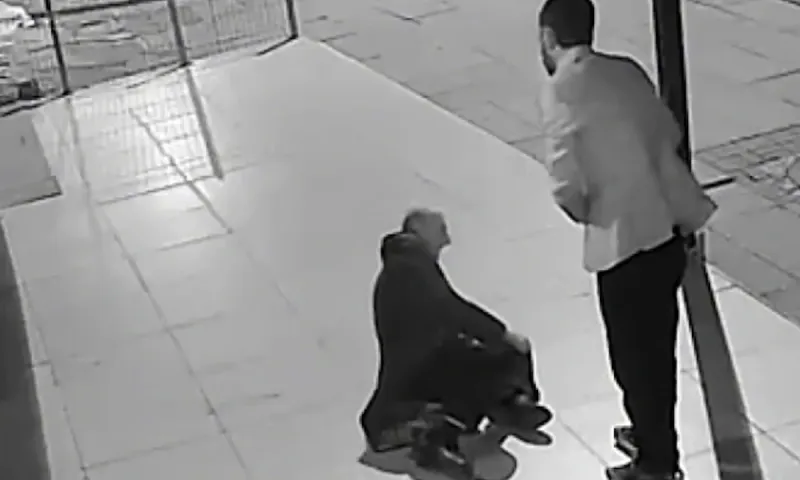 Οργή στην Τουρκία για την άγρια επίθεση σε 93χρονο για 7.000 λίρες (video)
