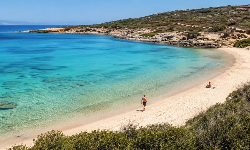Αυτές είναι οι απάτητες παραλίες, για να απολαύσεις χωρίς beach bar και ξαπλώστρες το καλοκαίρι