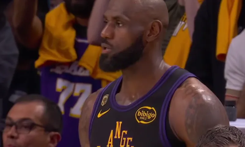 NBA: Οι Θάντερ σκούπισαν τους Λέικερς