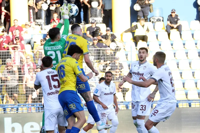 Παναιτωλικός - ΑΕΛ Novibet 1-1: Του γλίστρησε το σωτήριο τρίποντο στο 95’ μέσα από τα χέρια