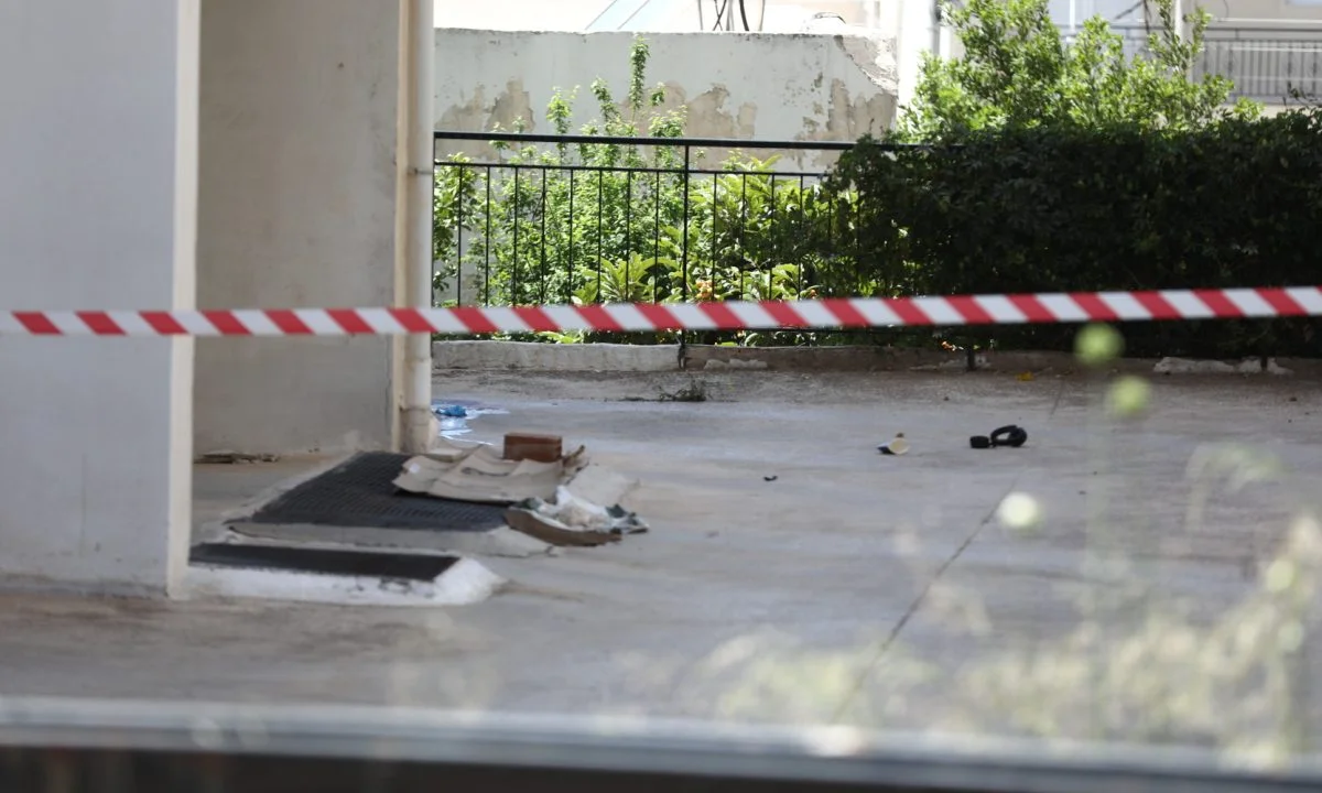 J ανάρτηση του Νίκου Γαβαλά για τις δύο 17χρονες και το μήνυμα για τα social media, την ψυχική υγεία, την κοινωνία που παραδίδουμε στα παιδιά