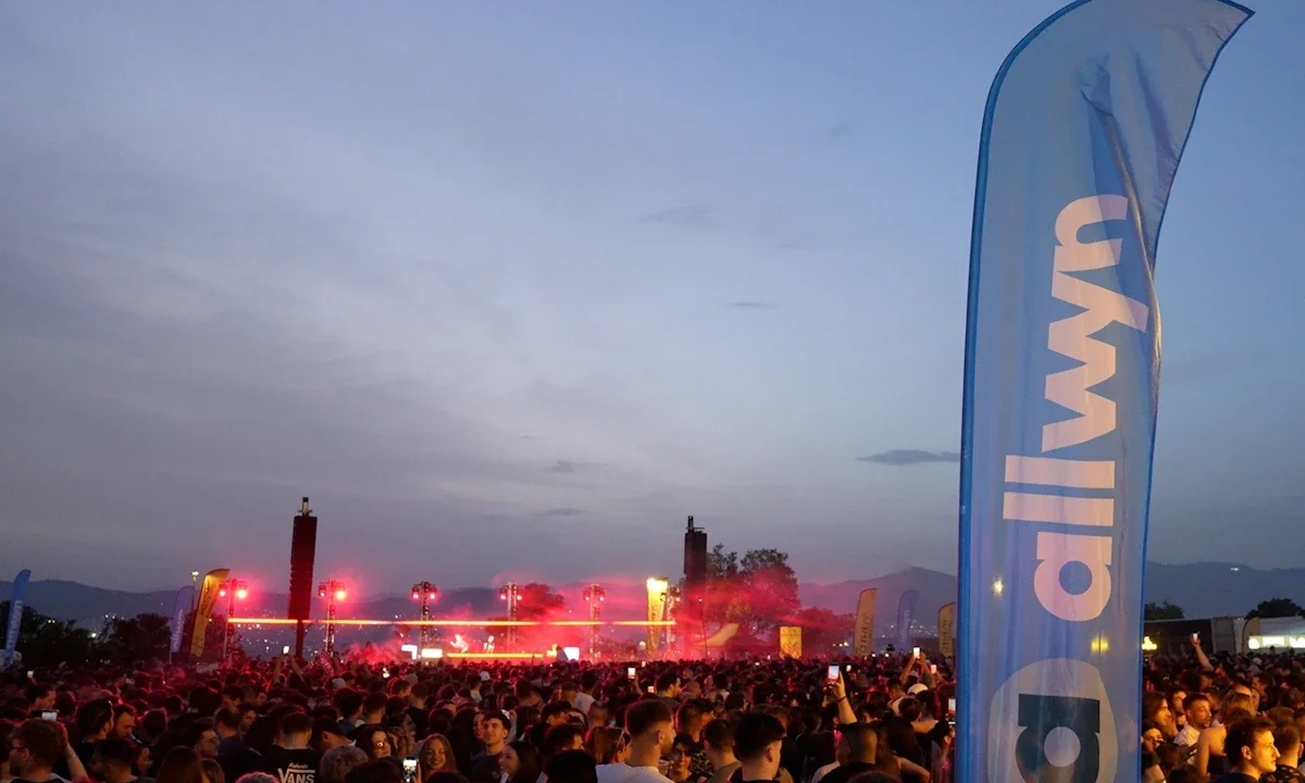 Η Allwyn στο All Star Party του This is Athens City Festival στον Λυκαβηττό