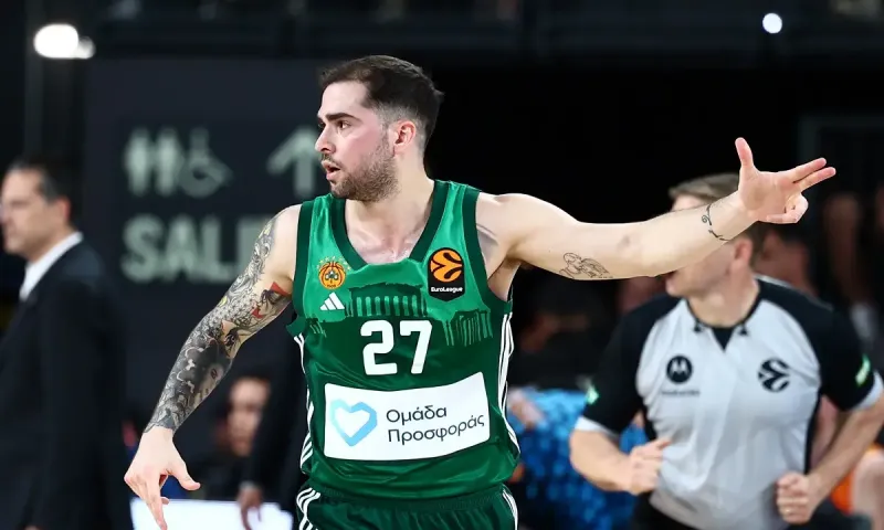 Βαλένθια - Παναθηναϊκός 81-64: Ο Τολιόπουλος άλλαξε το ματς για τον Παναθηναϊκό αλλά δεν έφτασε αυτό και τα τρίποντα του Όσμαν