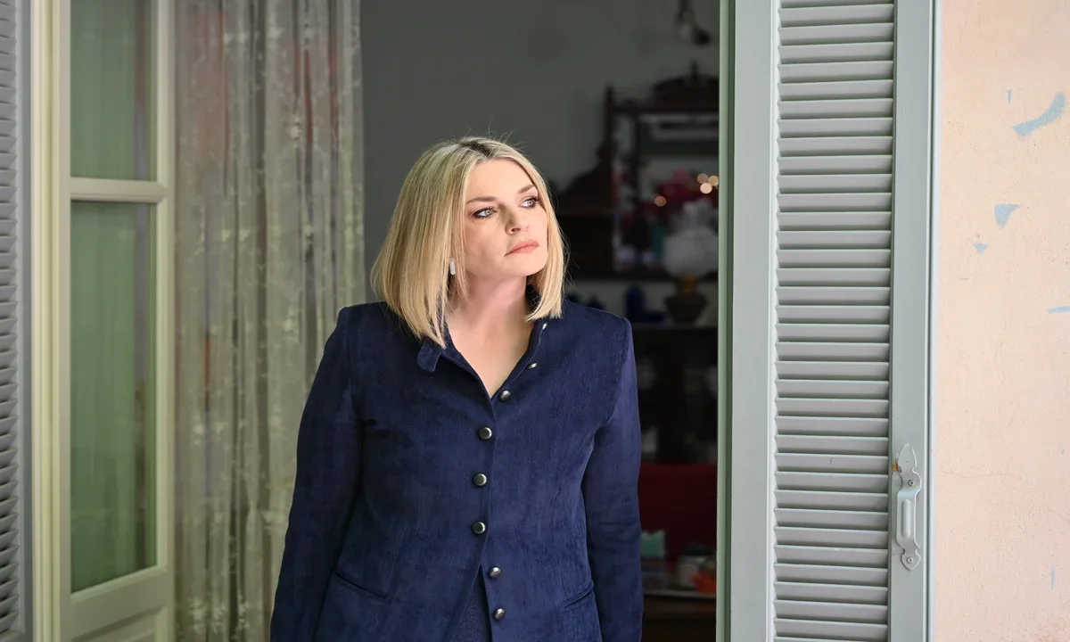na m agapas na m agapas epomena epeisodia alpha